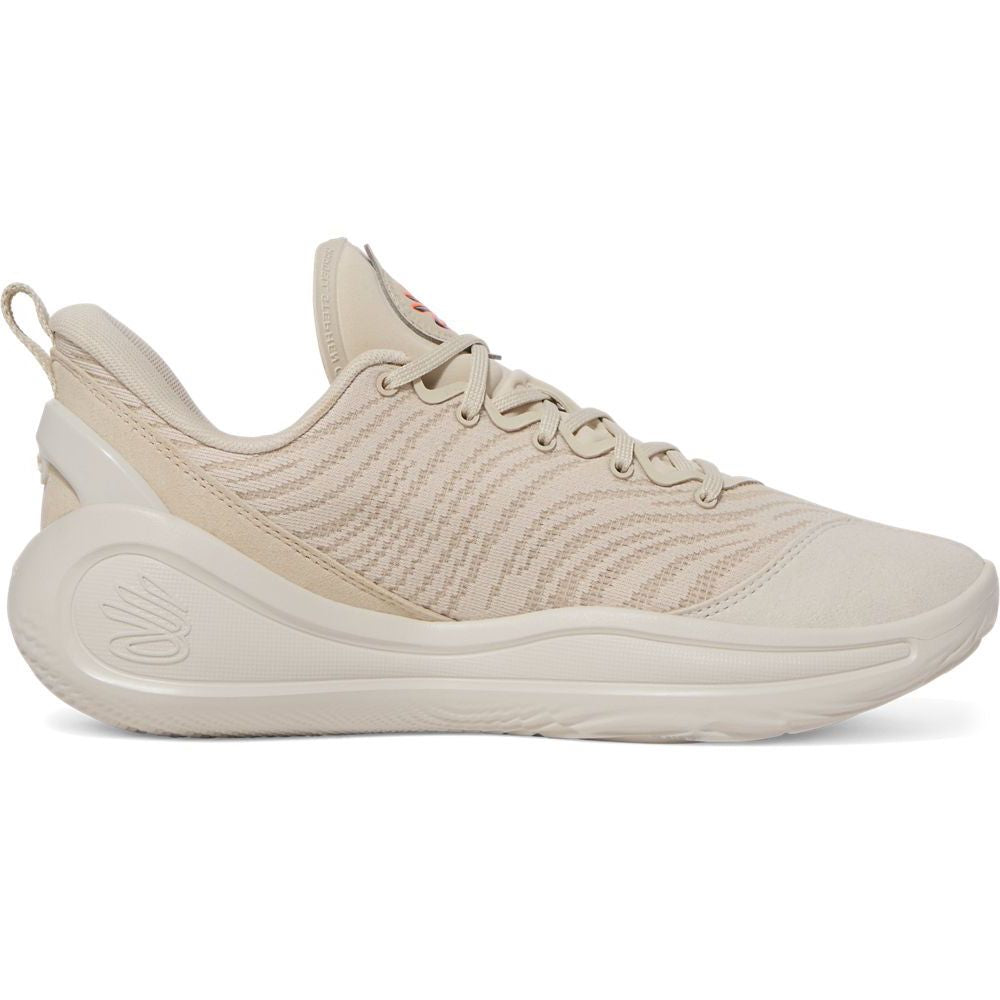 Curry 12 Saturn