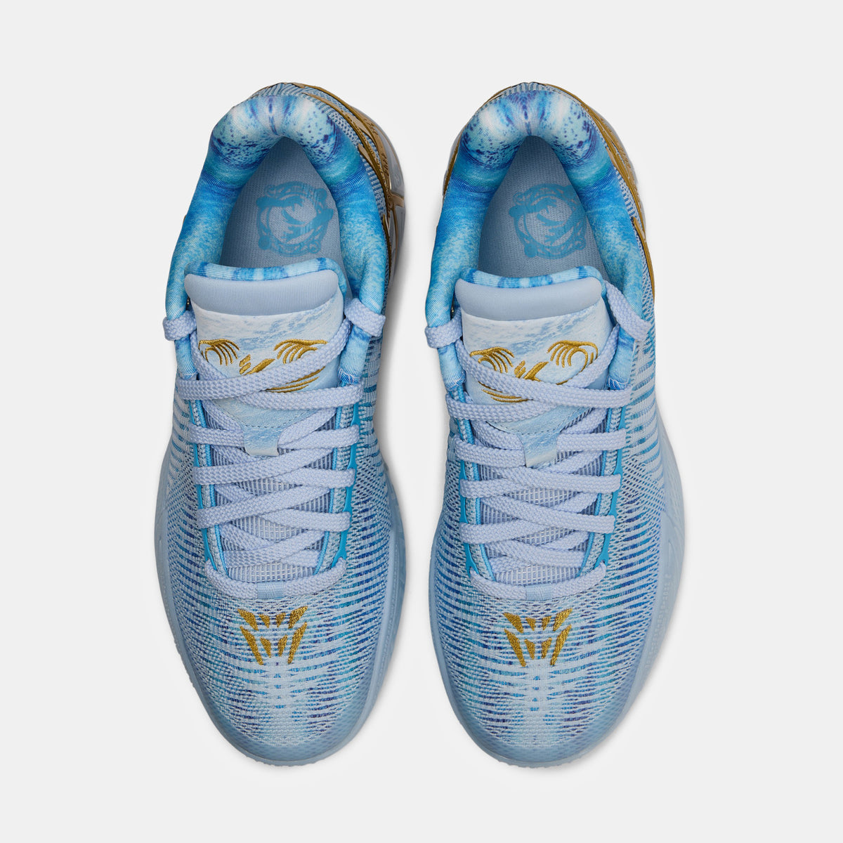 KT 11 Kyrie