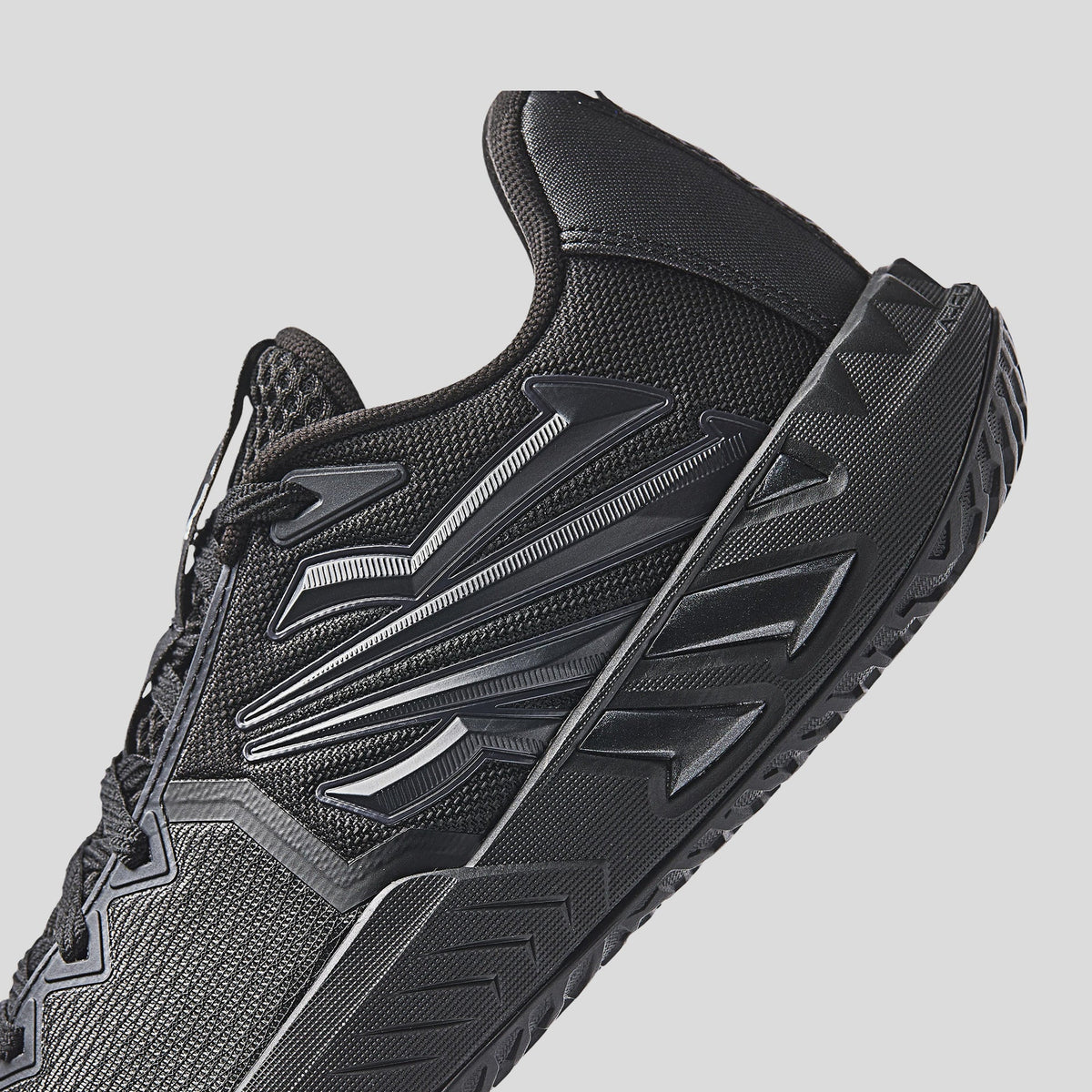 KAI 2 Team Triple Black
