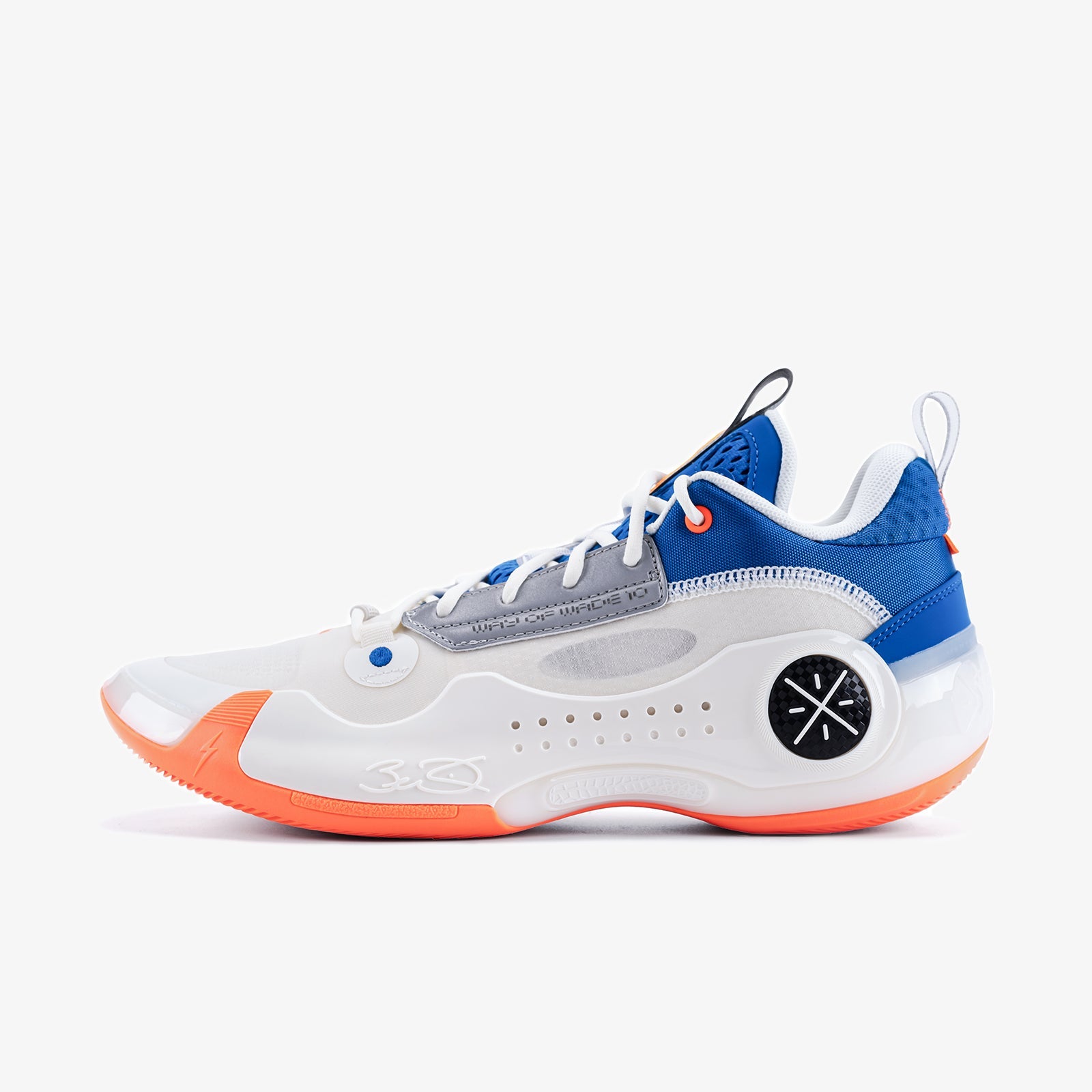 Wade 10 Low Draft Day White