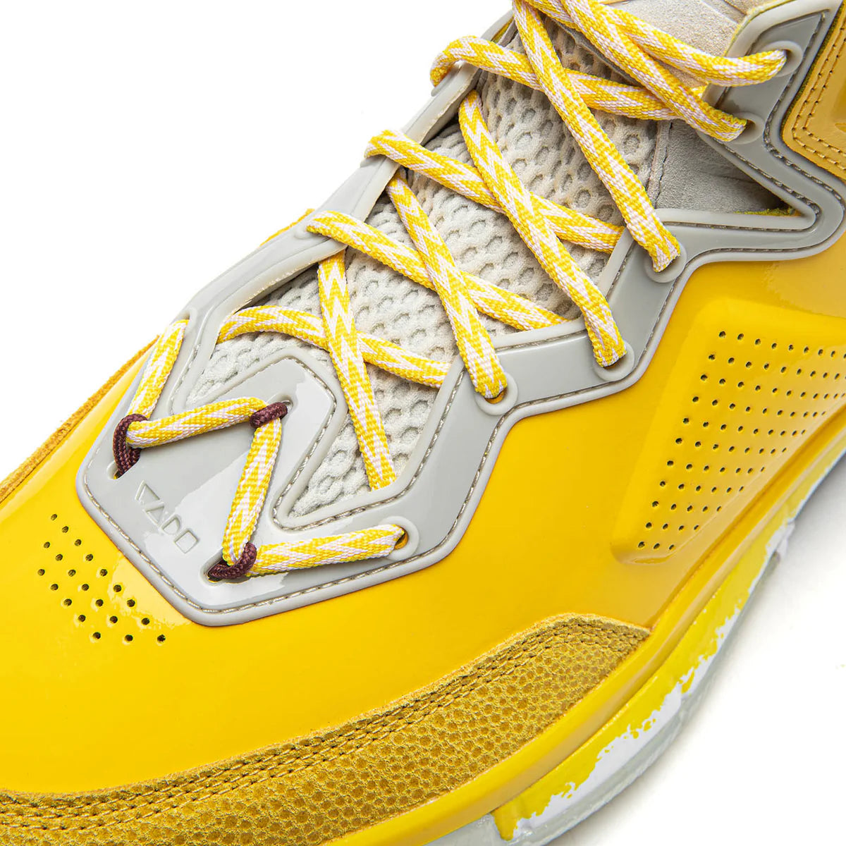 Wade 1 Yellow Stingray