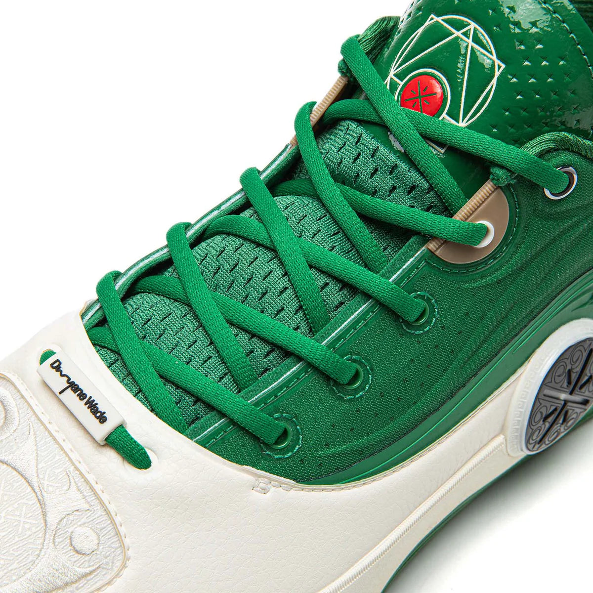 Wade 12 Wade Boulevard