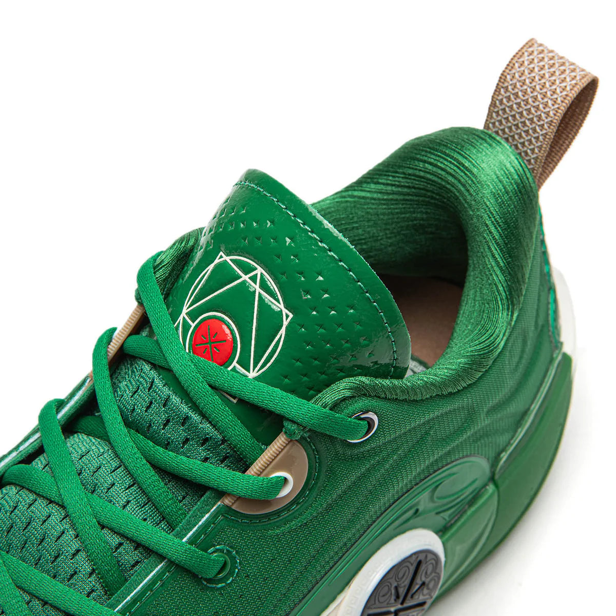 Wade 12 Wade Boulevard