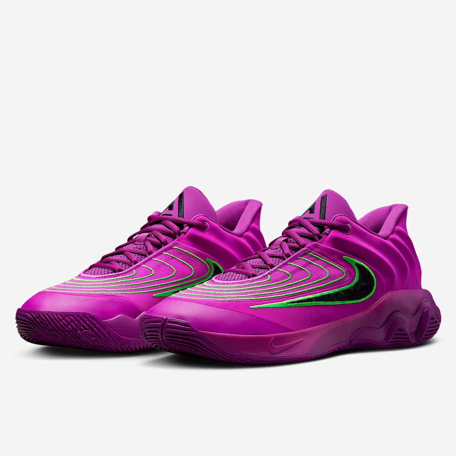Giannis Immortality 4 - Hyper Violet