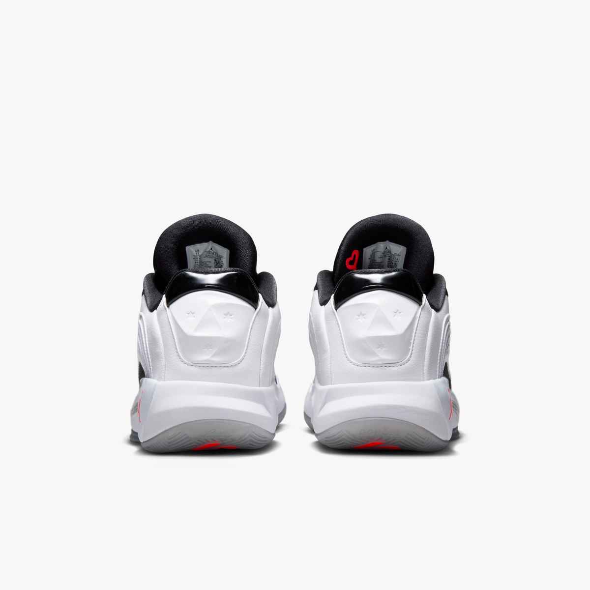 Luka 4 White Cement