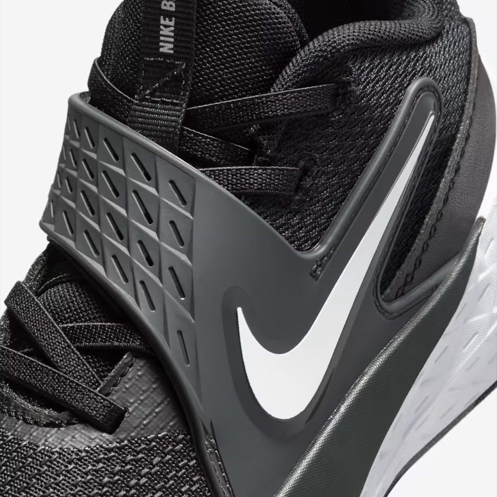 Team Hustle D 12 PS Black