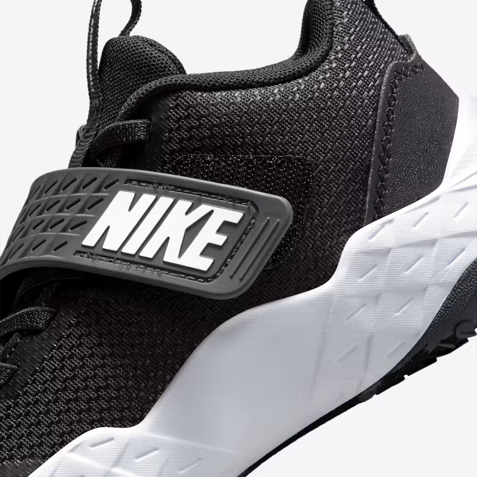 Team Hustle D 12 PS Black