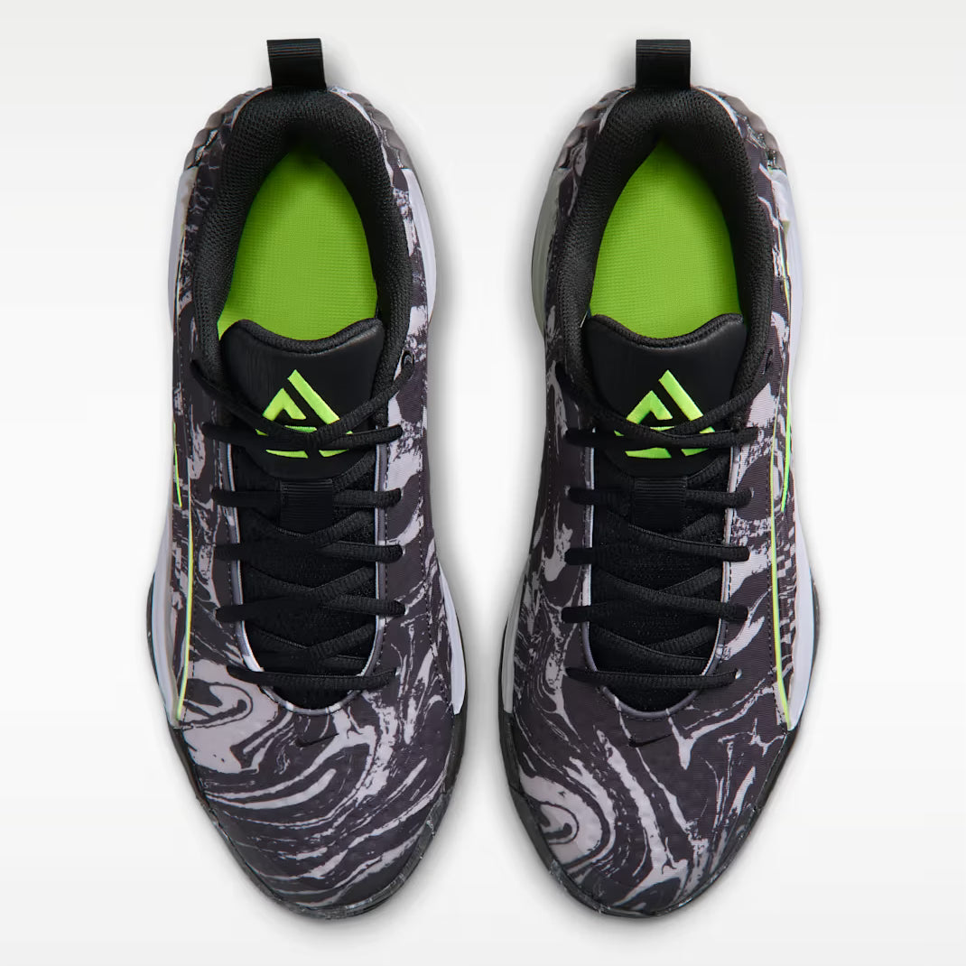 Giannis Immortality 5 Light Smoke Grey