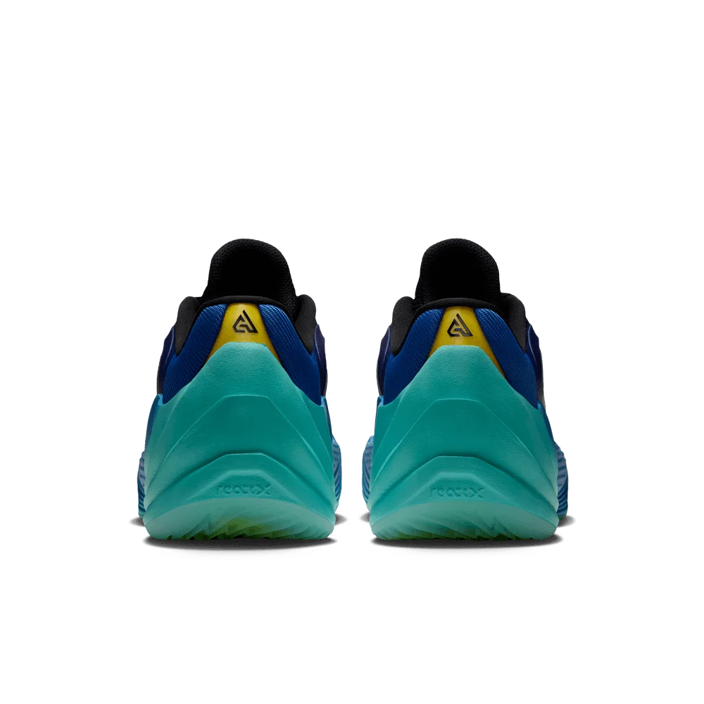 Giannis Freak 8 Gemstone
