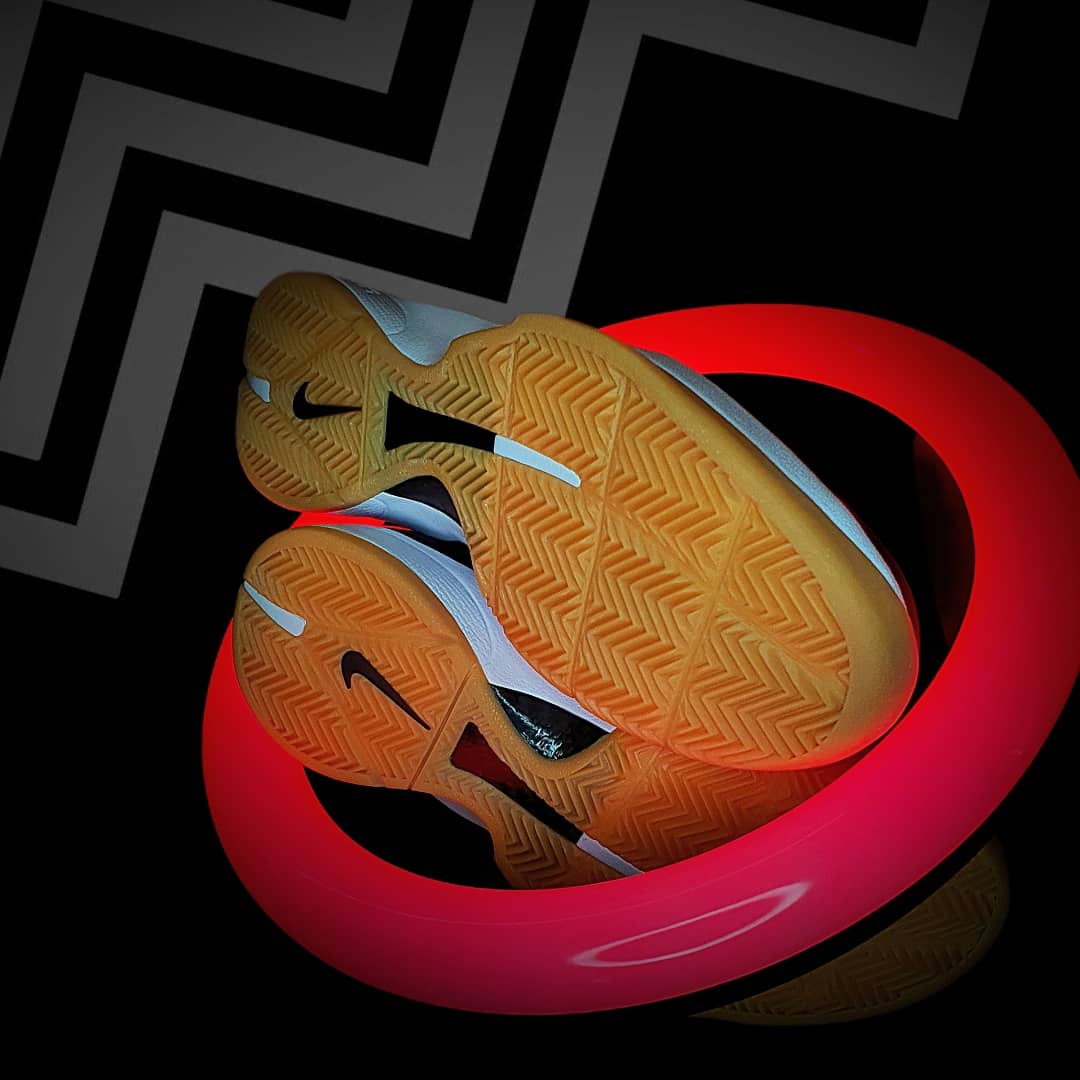 Air Zoom HyperAttack