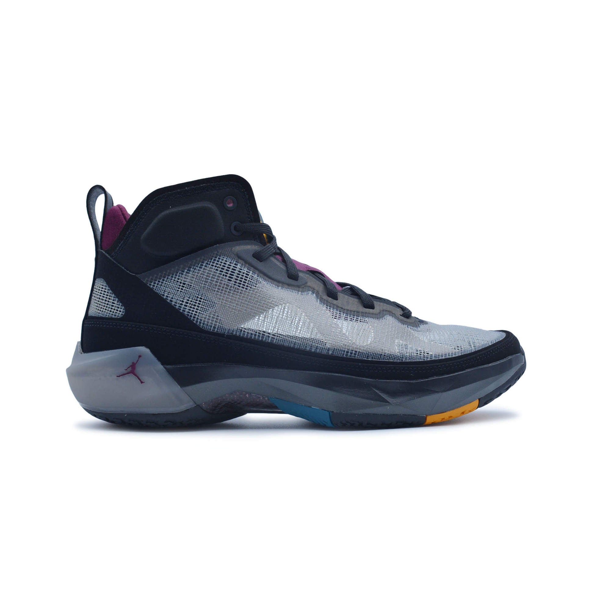 Air Jordan 37