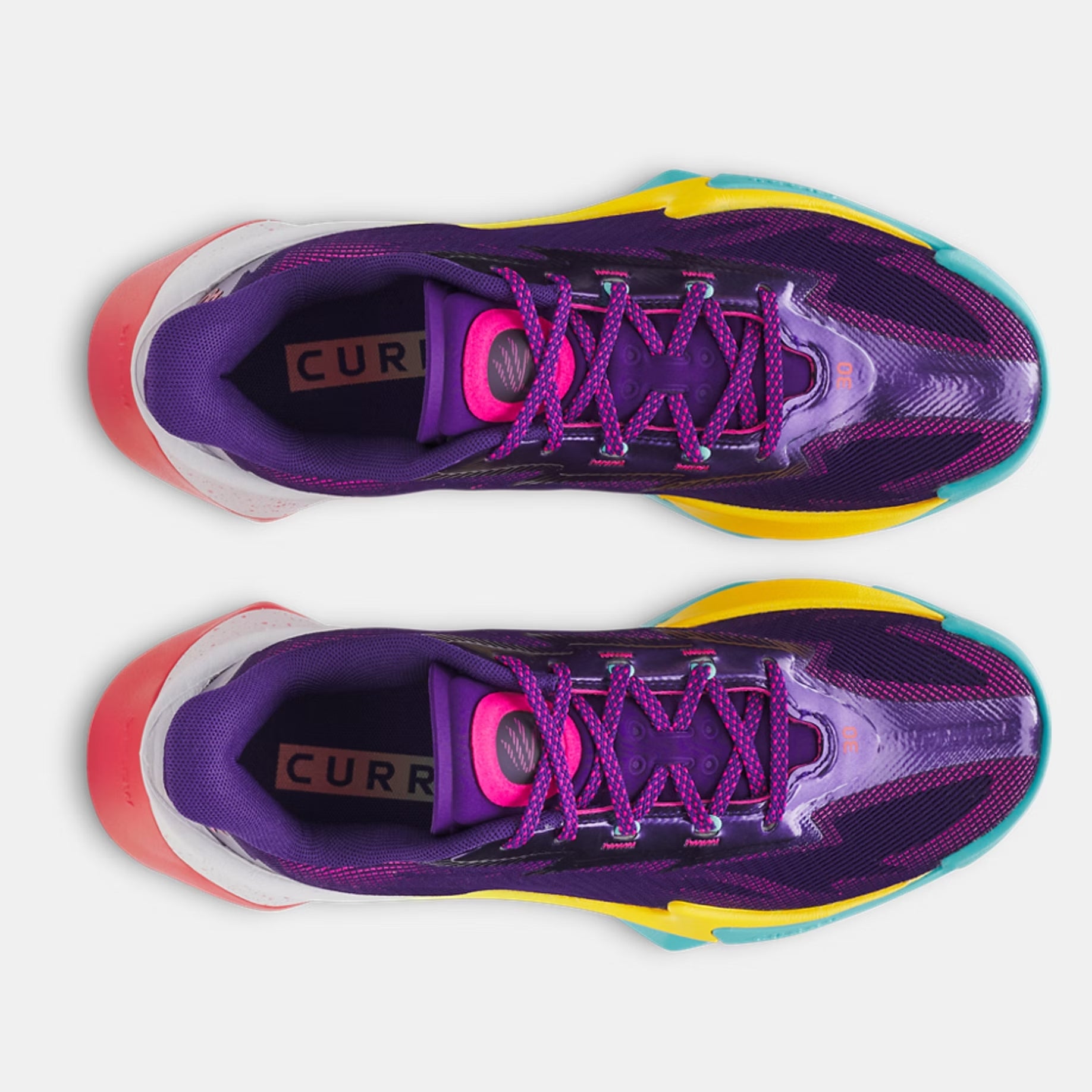 Curry Series 7 World Tour