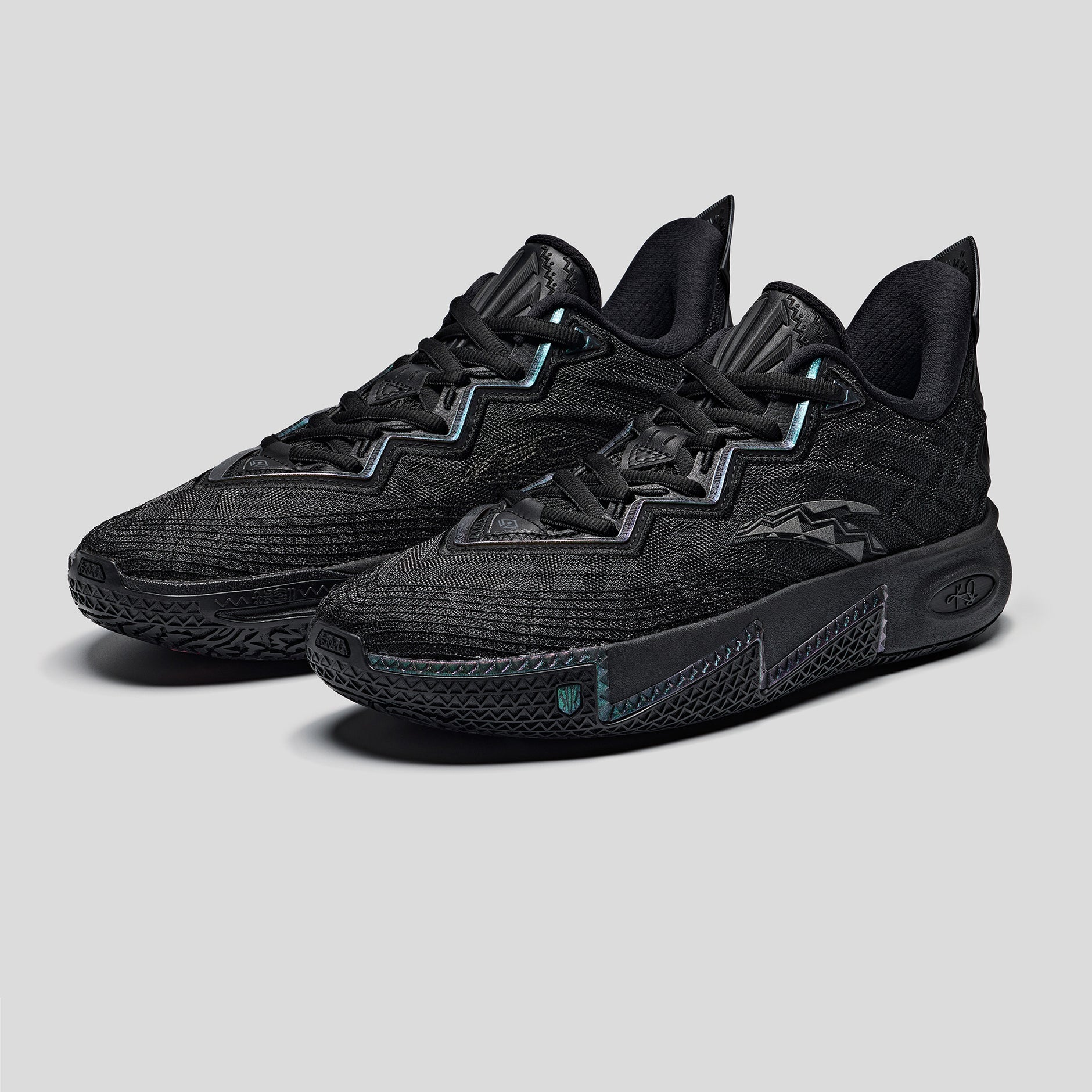 Kai 2 Triple Black