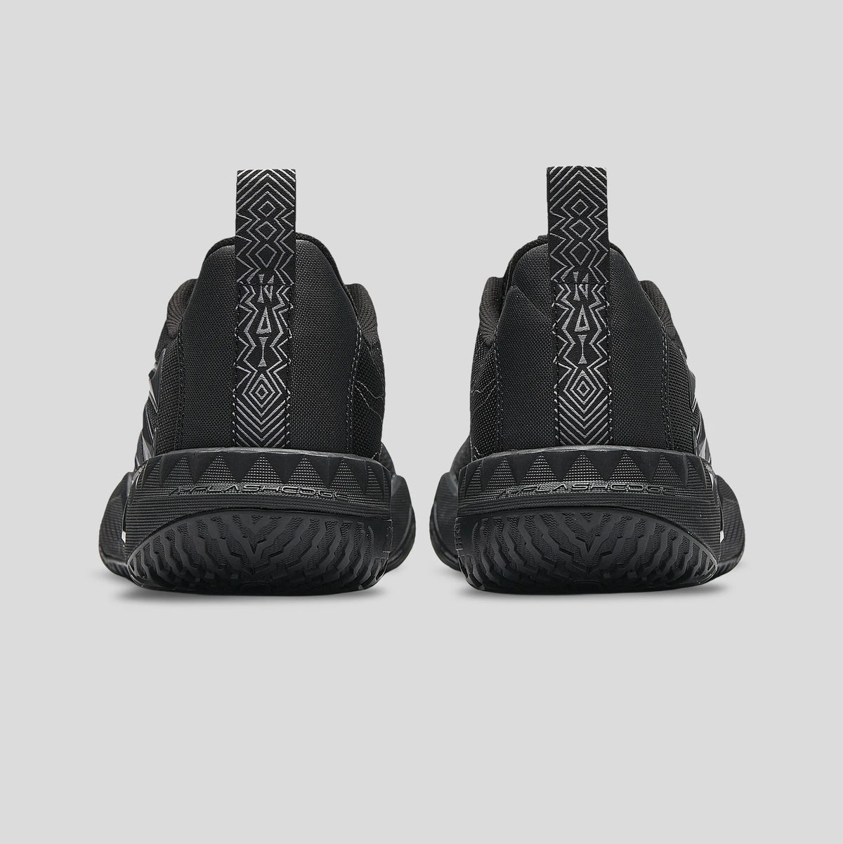 KAI 2 Team Triple Black