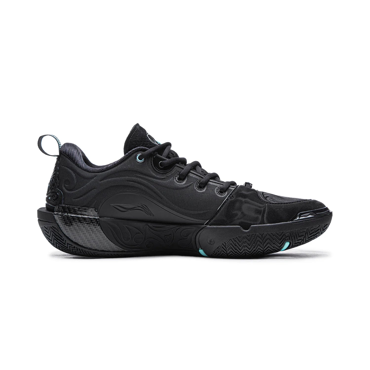Wade 12 Obsidian