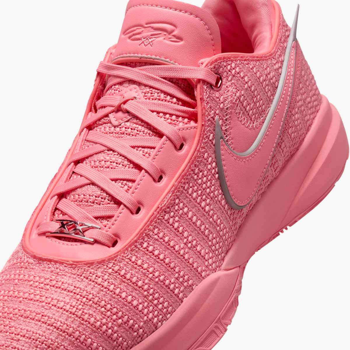 LeBron 20 Pink Diamond
