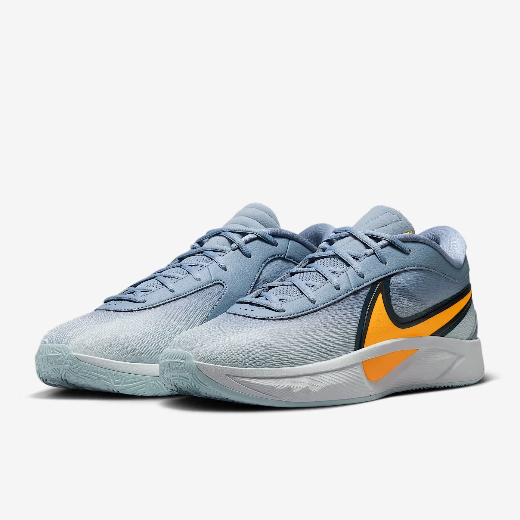 Zoom Freak 6