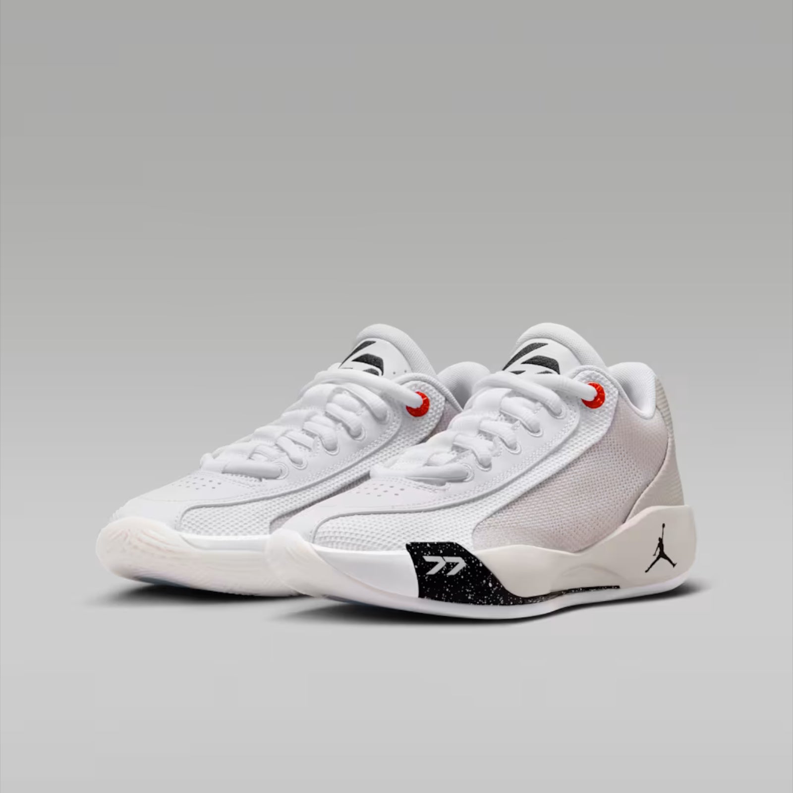 Luka .77 GS White Tech Grey