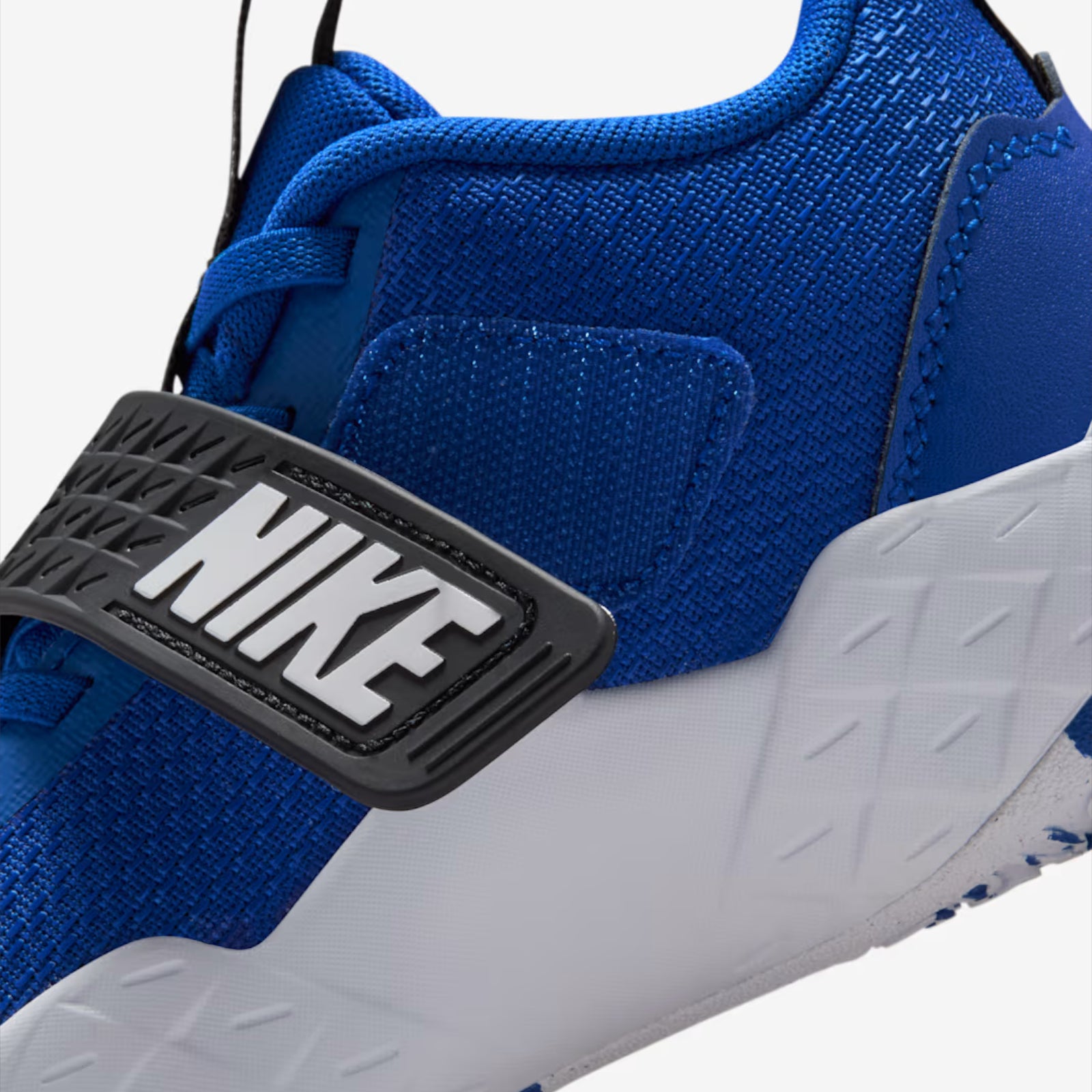 Team Hustle D 12 PS Game Royal