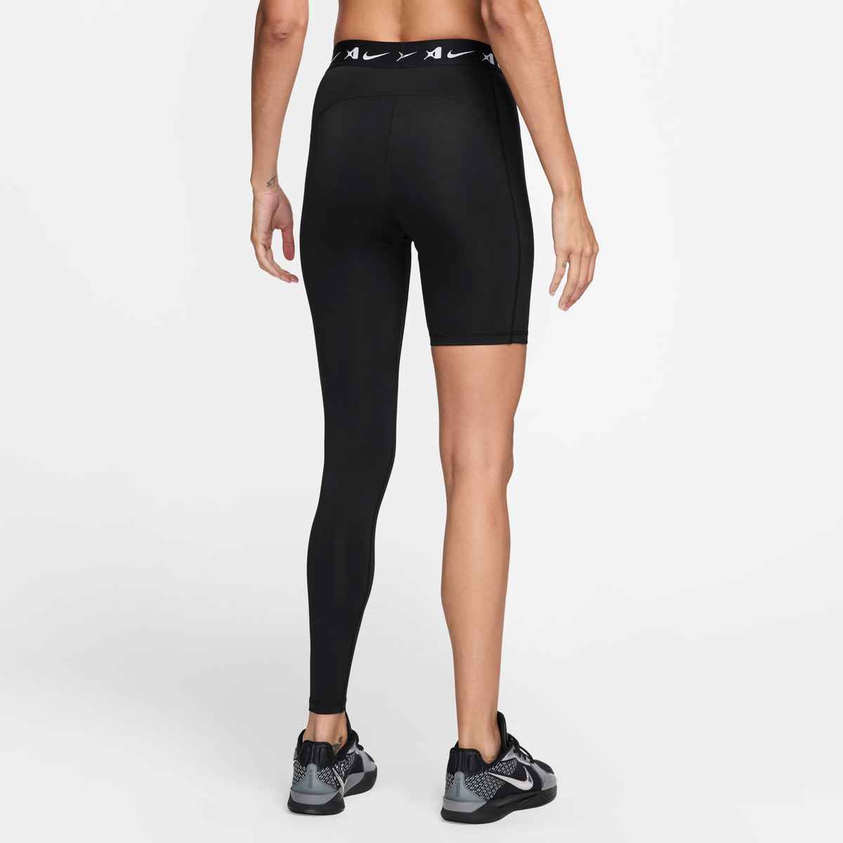 A'ja Wilson Women's A'symmetric Single-Leg Leggings
