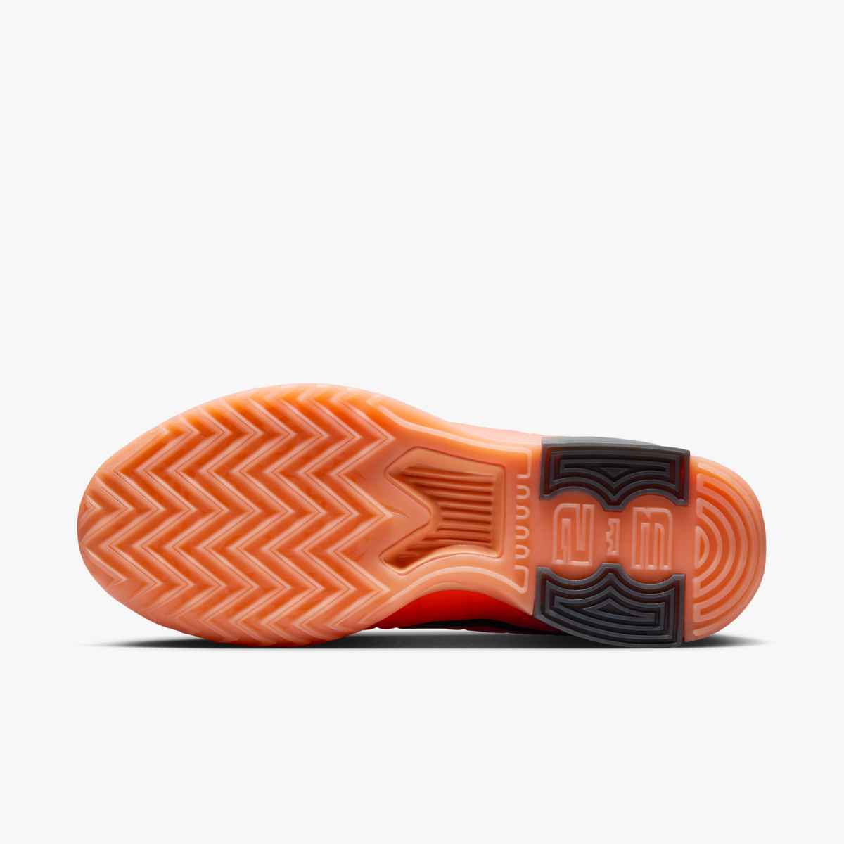 LeBron Witness 9 Total Orange