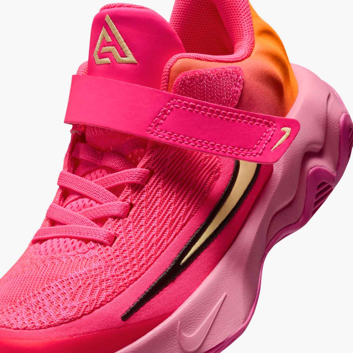 giannis shoes pink