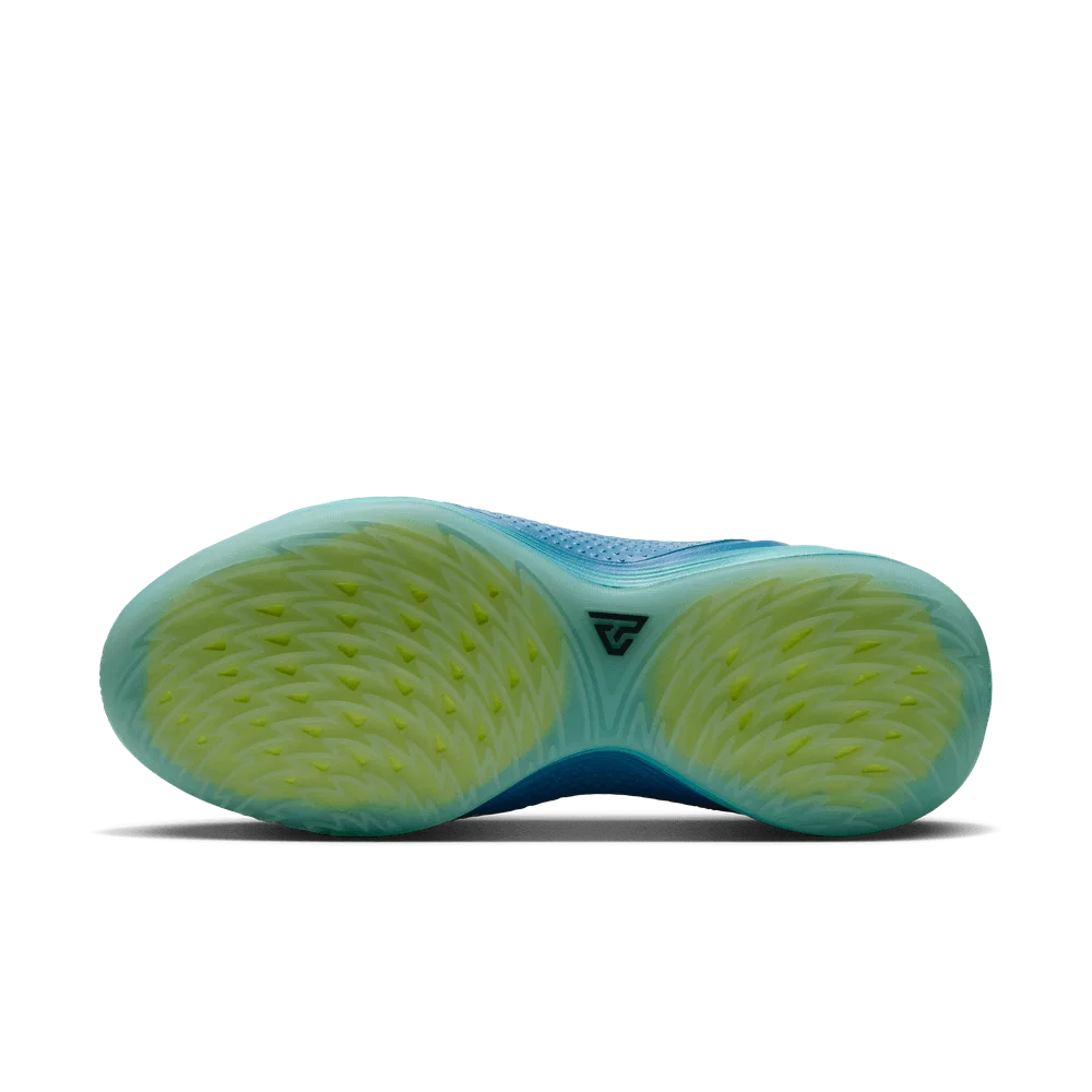 Giannis Freak 8 Gemstone