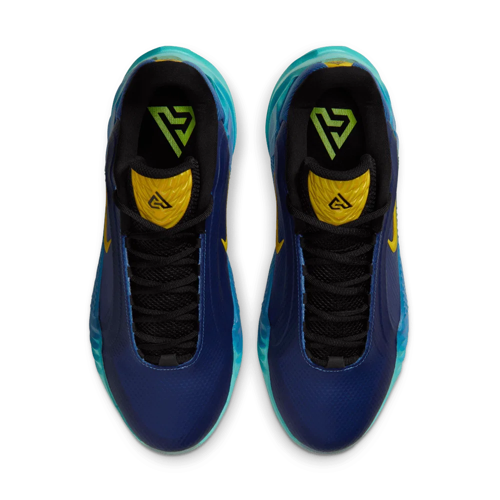 Giannis Freak 8 Gemstone