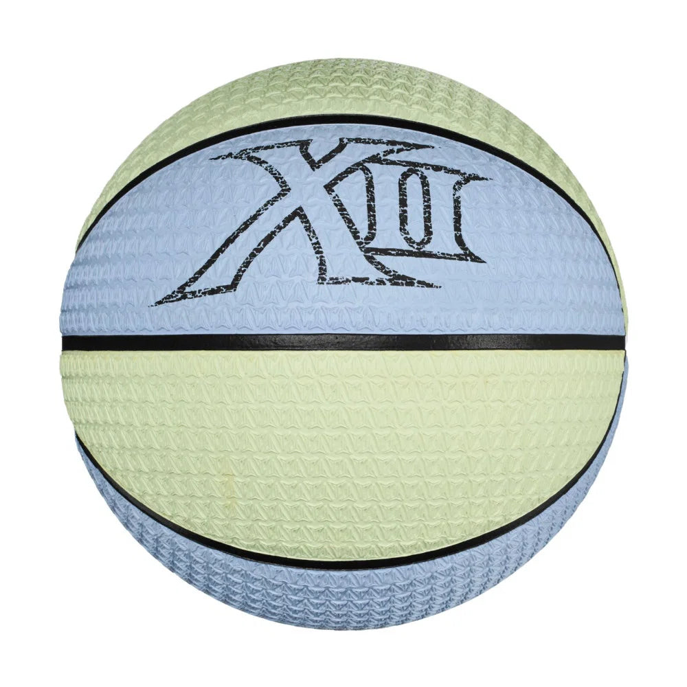 Playground 8P 2.0 LeBron James